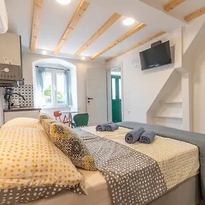 3* Pensjonat Old Town & Ela Place